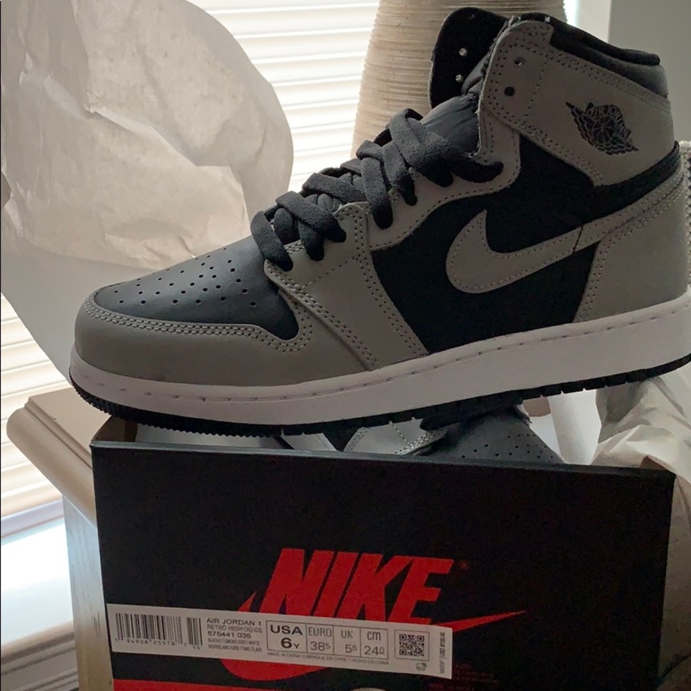 Jordan Retro 1 (Shadow 1s)